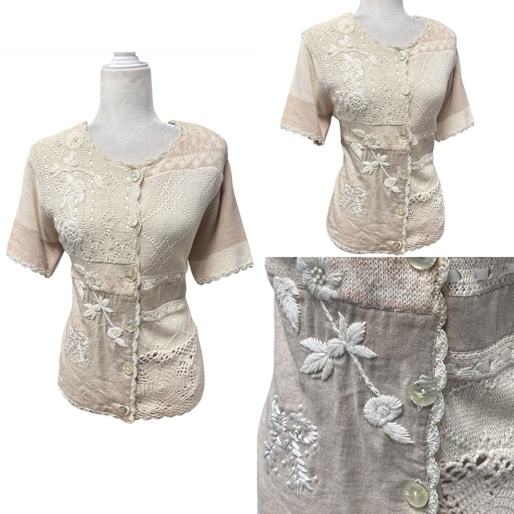Vtg Womens Cottagecore Floral Crochet Knit Button Up Short Sleeve Size M Patched